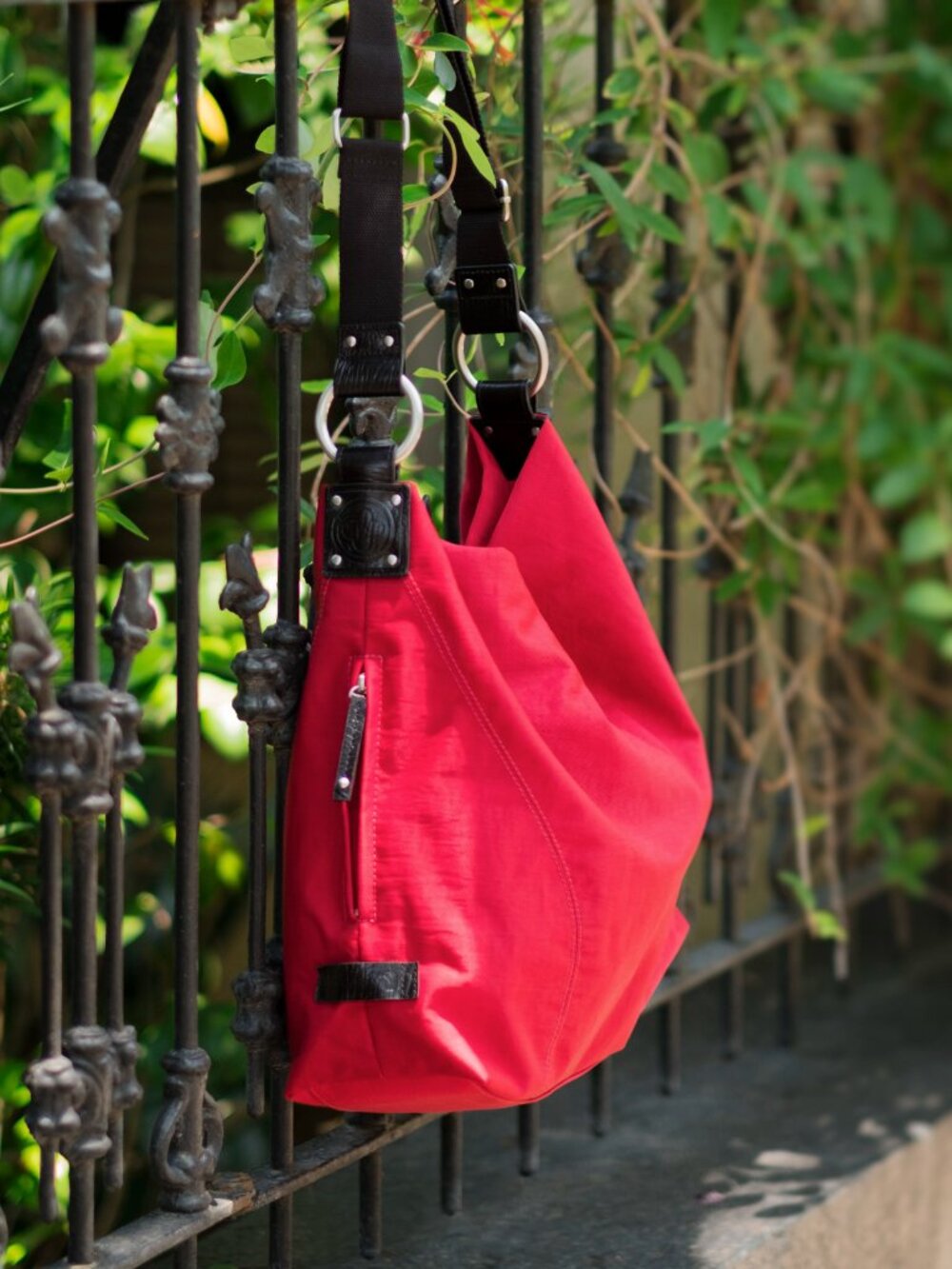 Ellington Mia Nylon Twill Hobo, Red, NWOT